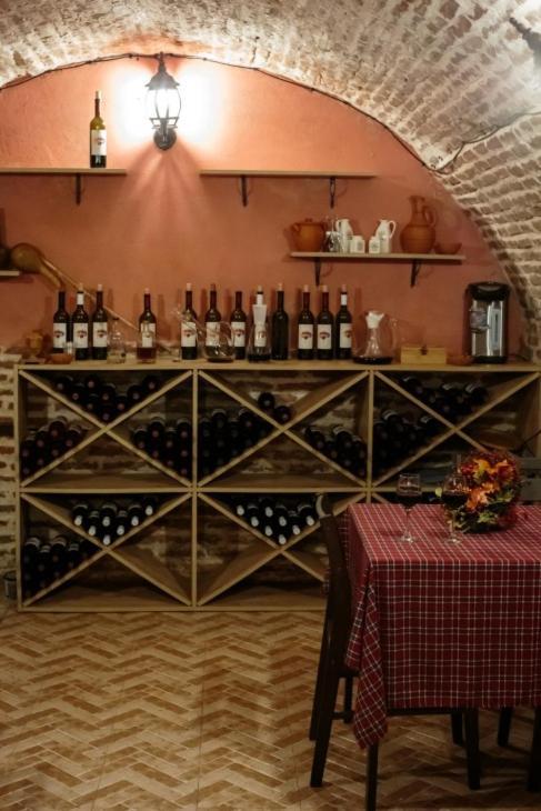 Bon Voyage Hostel Tbilisi ภายนอก รูปภาพ